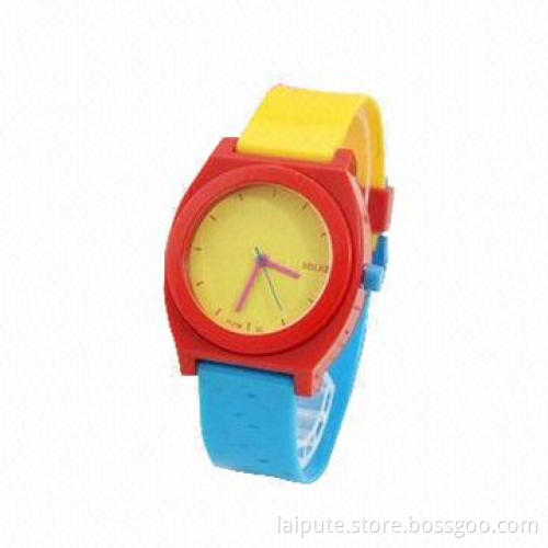 Top New Fashionable Kid's/Teen's Plastic Watch, Color Contrast, Sized 32 x 32mm